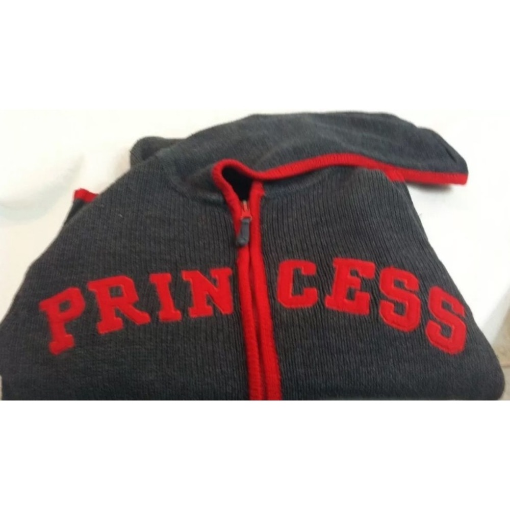 5.7.9 juniors small Princess gray Sweater